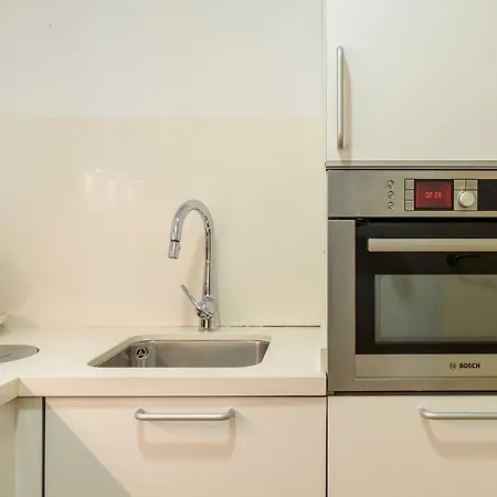 Apartment Apg Mercaders 6 *