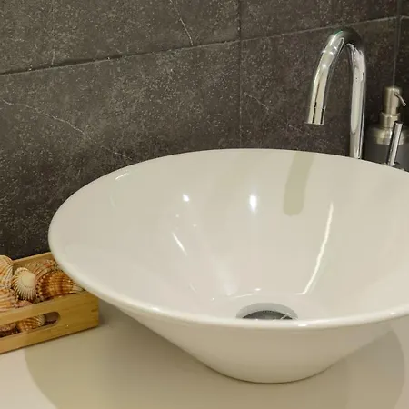 Apg Mercaders 6 * Girona